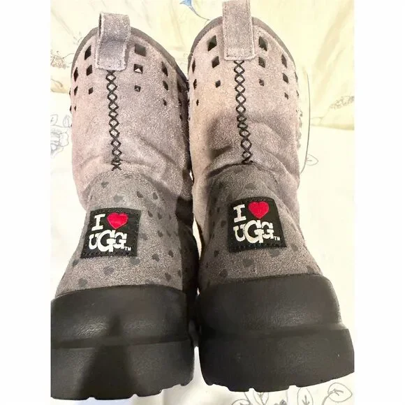 UGG Women's I Heart Rock 'n Roll Gray Polka Dot Booties Size 9 - Picture 9 of 9
